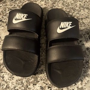 Nike Women’s Offcourt Due Slides